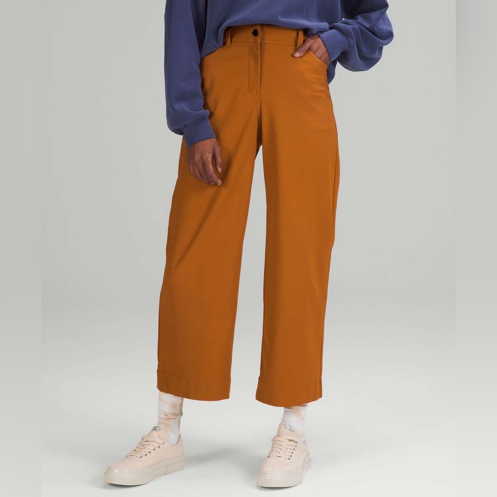 Lululemon City Sleek 5 Pocket Wide Leg Pant Women’s size 33